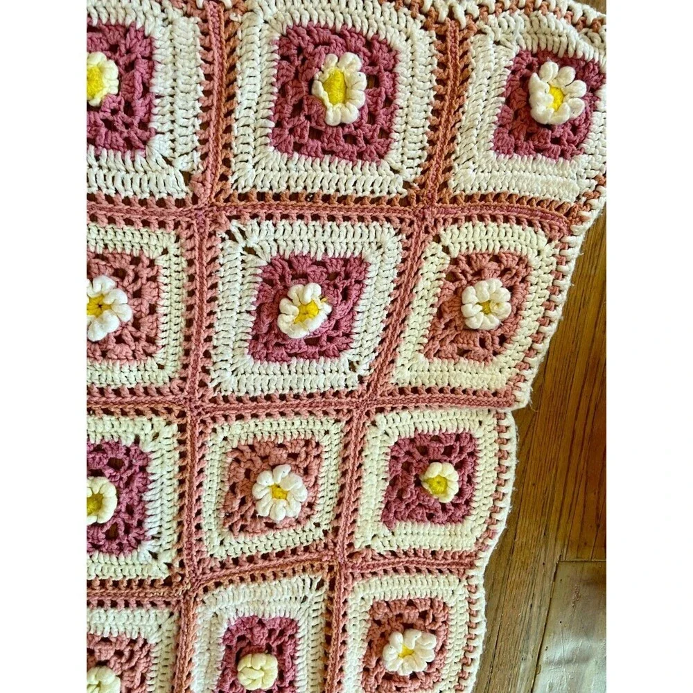 VTG Granny 3D Rose Square Crochet Afghan Blanket Pink White Handmade Flower Yell